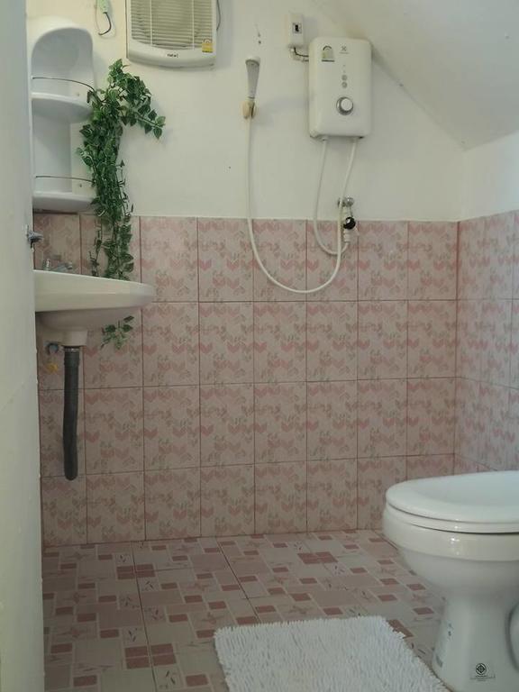 Phingboon Apartment Saluang Bagian luar foto