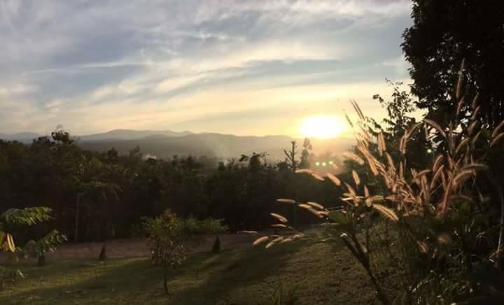 Phingboon Apartment Saluang Bagian luar foto